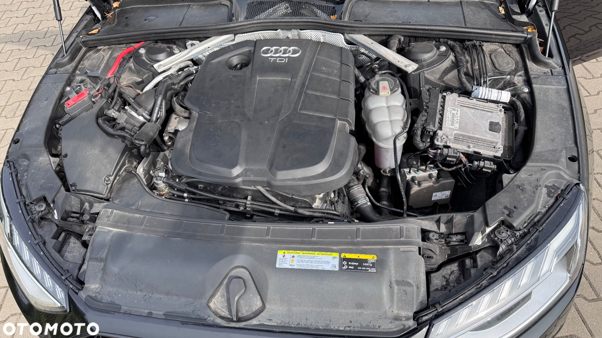 Audi A4 Avant 40 TDI quattro S tronic advanced - 17