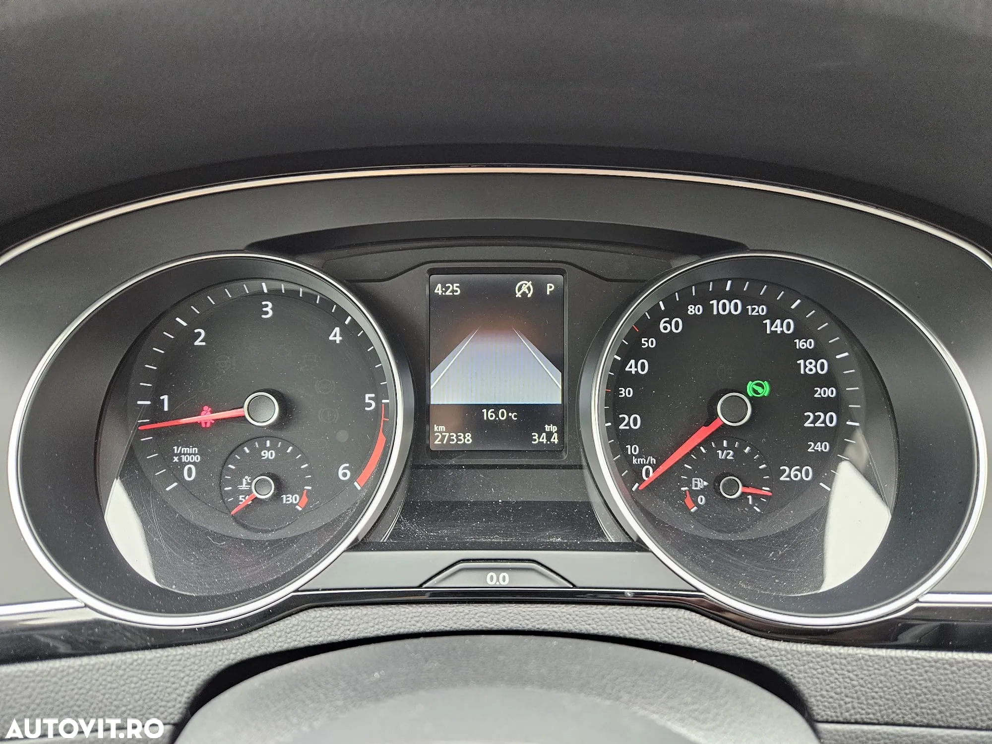 Volkswagen Passat 2.0 TDI DSG Highline - 11
