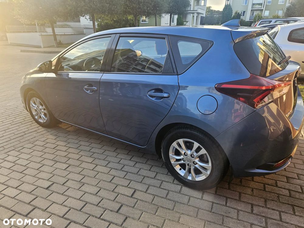 Toyota Auris 1.33 VVT-i Active - 8