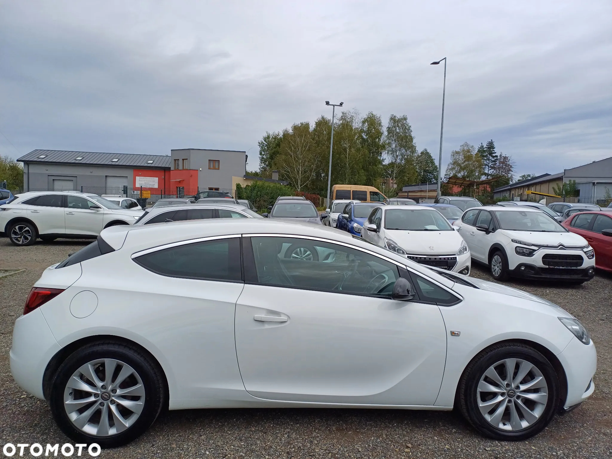 Opel Astra IV GTC 1.7 CDTI Sport S&S - 8