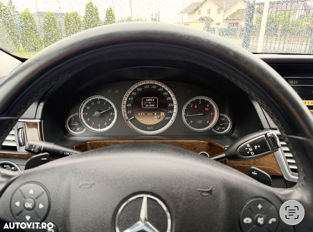 Mercedes-Benz E 220 CDI DPF BlueEFFICIENCY 7G-TRONIC Elegance - 11