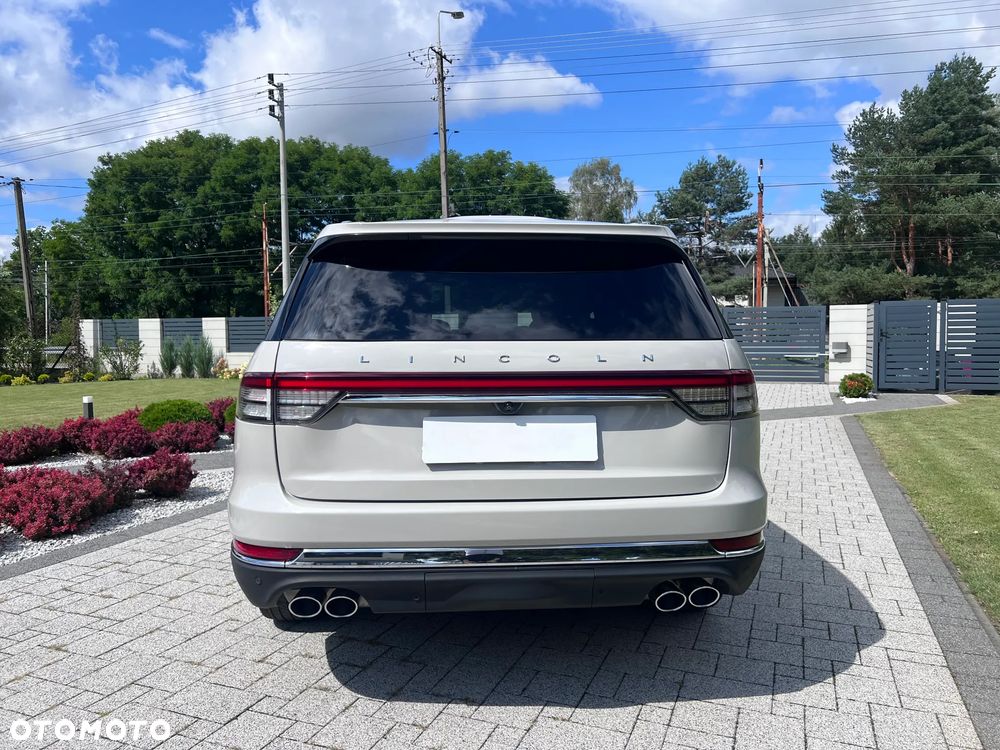 Lincoln Aviator - 6