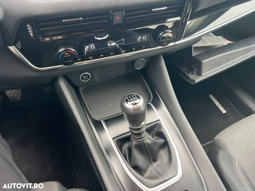 Nissan Qashqai 1.3 l MHEV Acenta - 9