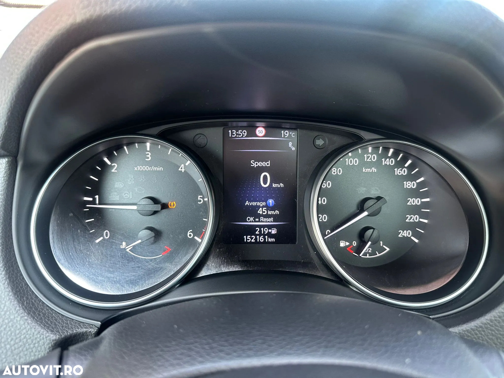 Nissan Qashqai 1.6 DCI TEKNA+ - 9