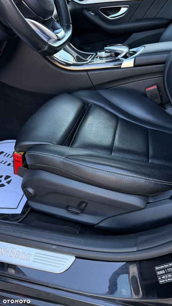Mercedes-Benz Klasa C 200 4-Matic 9G-TRONIC - 33