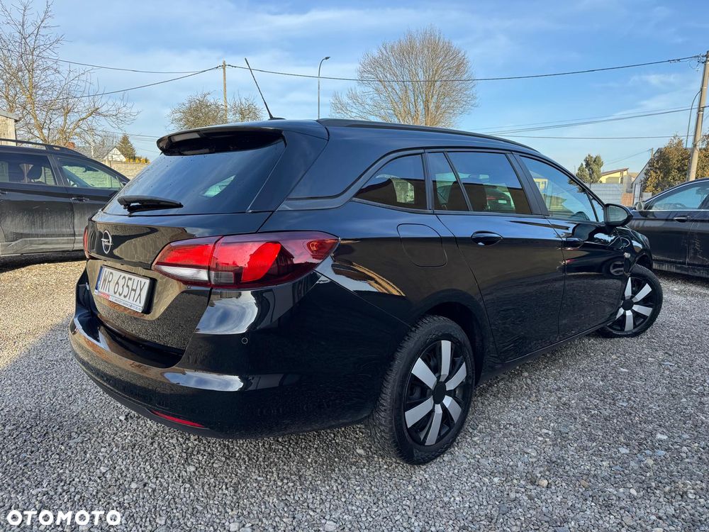 Opel Astra 1.5 D Start/Stop Business Elegance - 4