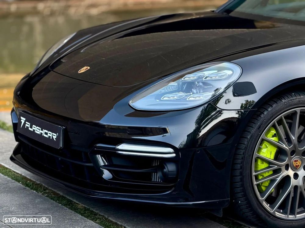 Porsche Panamera Sport Turismo 4 E-Hybrid Platinum Edition PDLS - 31