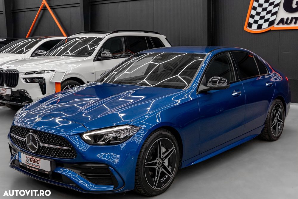 Mercedes-Benz C 300 4Matic 9G-TRONIC AMG Line - 25