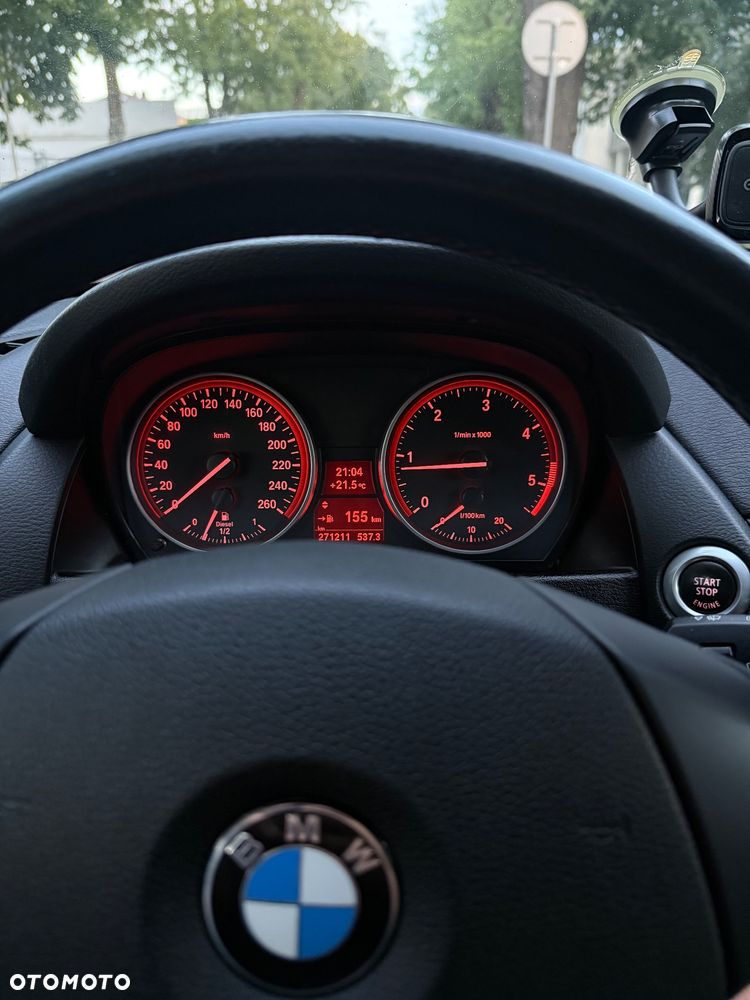 BMW X1 xDrive18d xLine - 8