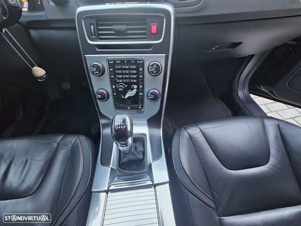 Volvo V60 D3 Ocean Race - 34