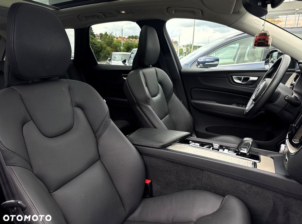 Volvo XC 60 - 27
