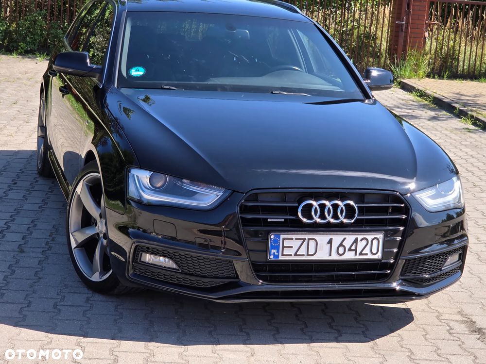 Audi A4 Avant 2.0 TDI DPF clean diesel quattro S tronic S line Sportpaket - 12