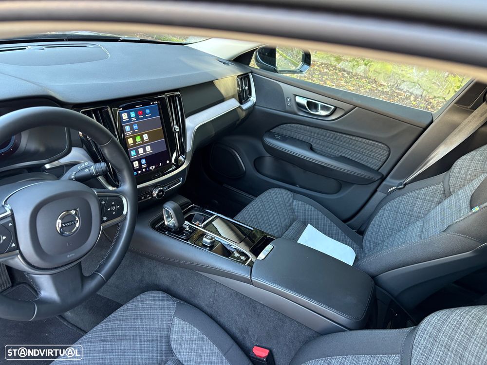 Volvo V60 T6 AWD Recharge Plus Bright - 13