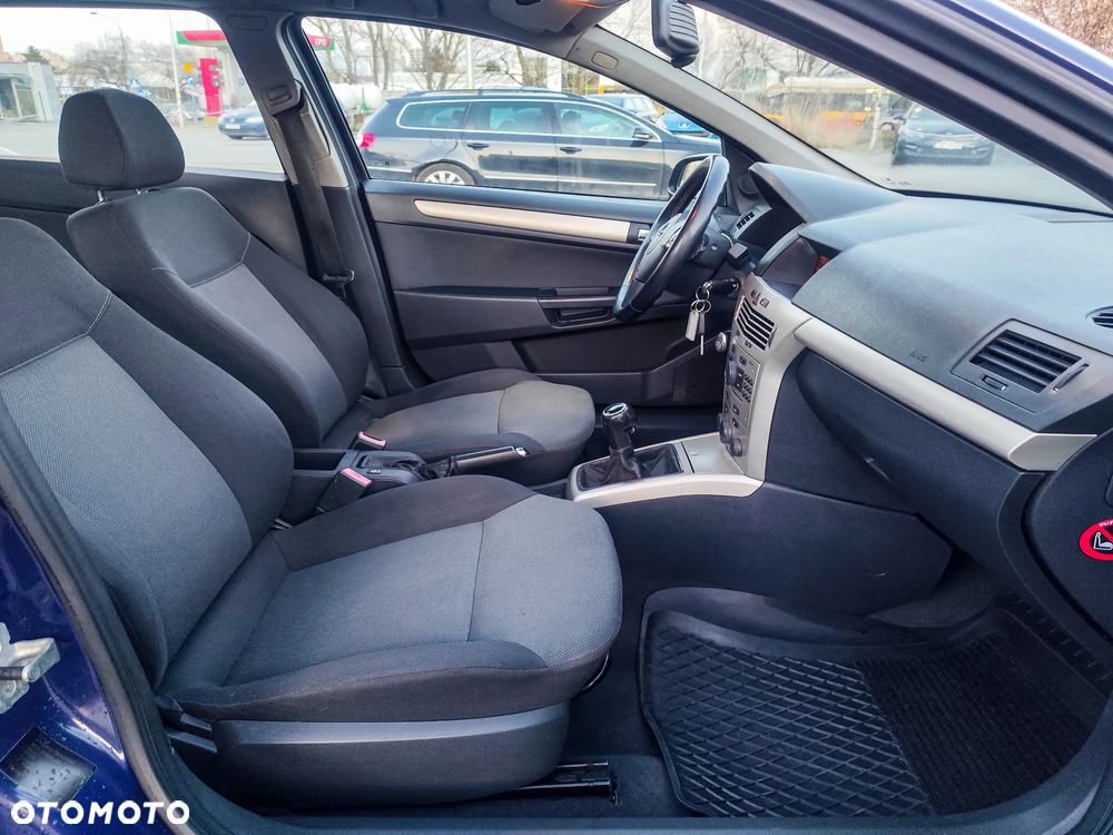 Opel Astra 1.6 Cosmo - 10