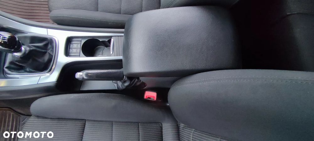 Ford Mondeo 2.0 TDCi Titanium - 20