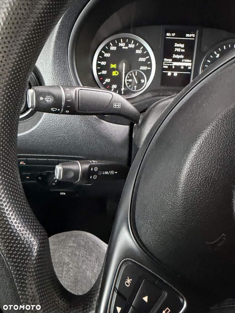 Mercedes-Benz Vito - 8