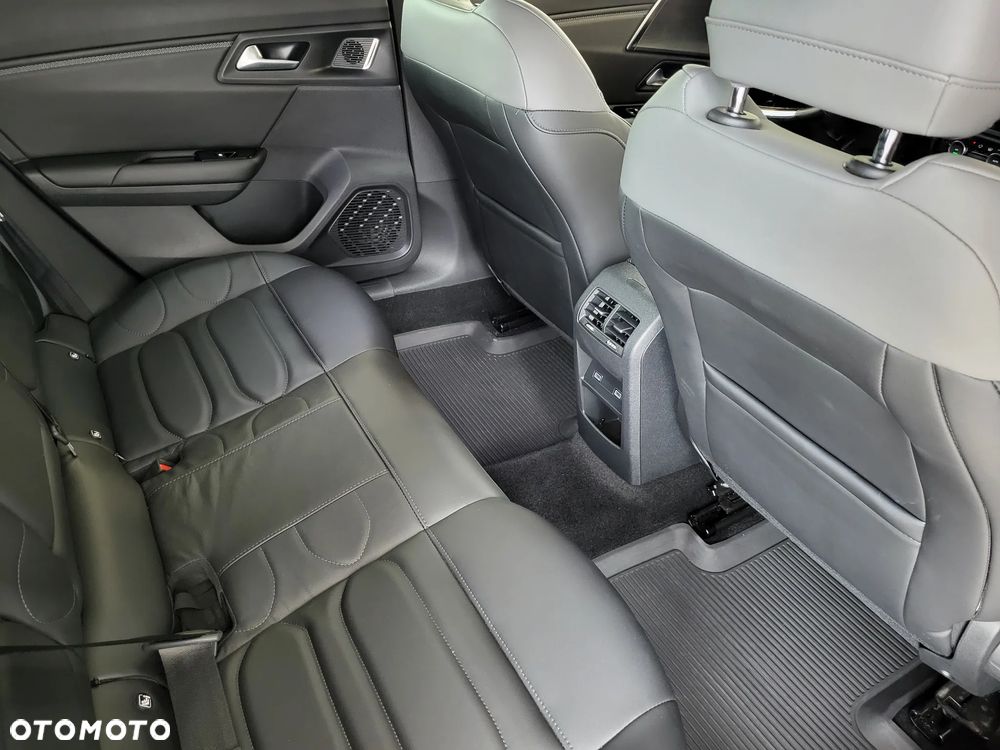 Citroën C5X 1.2 PureTech Plus EAT8 - 12