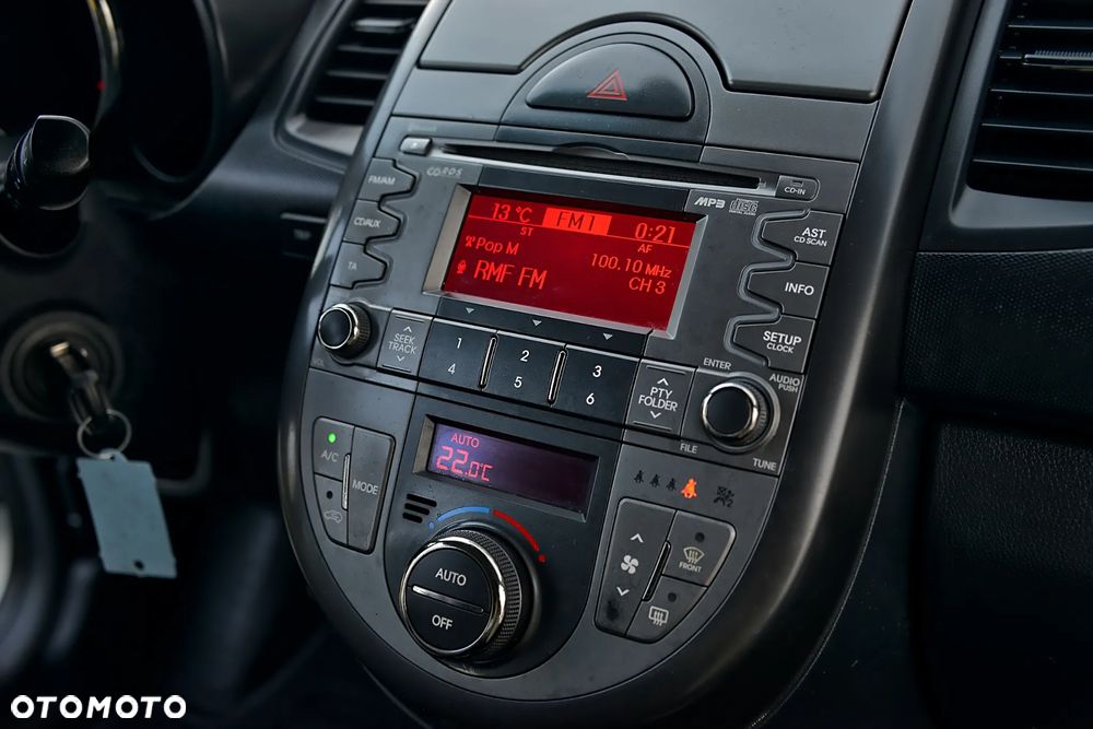Kia Soul 1.6 CVVT Black Collection - 32