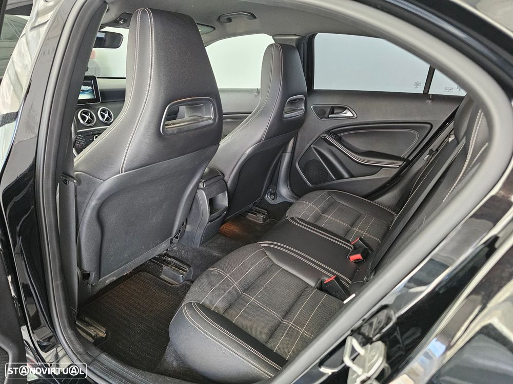 Mercedes-Benz A 160 d AMG Line Aut. - 17