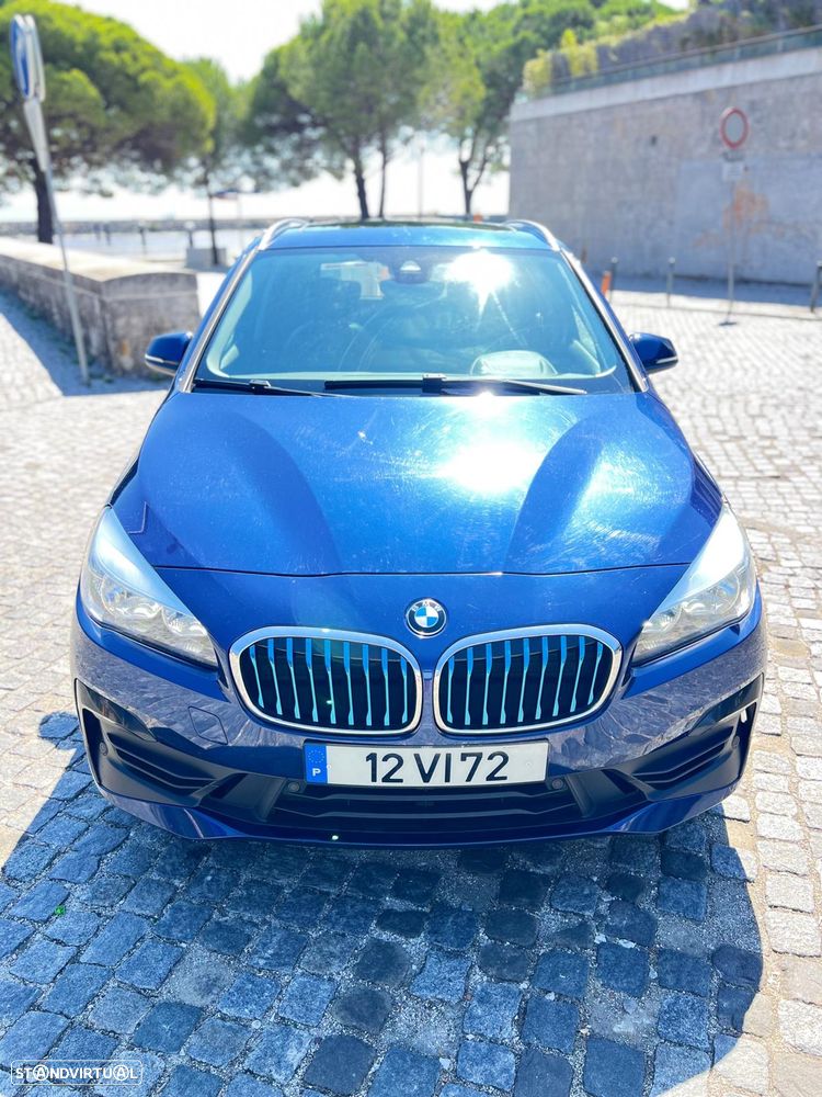 BMW 225xe Active Tourer - 8