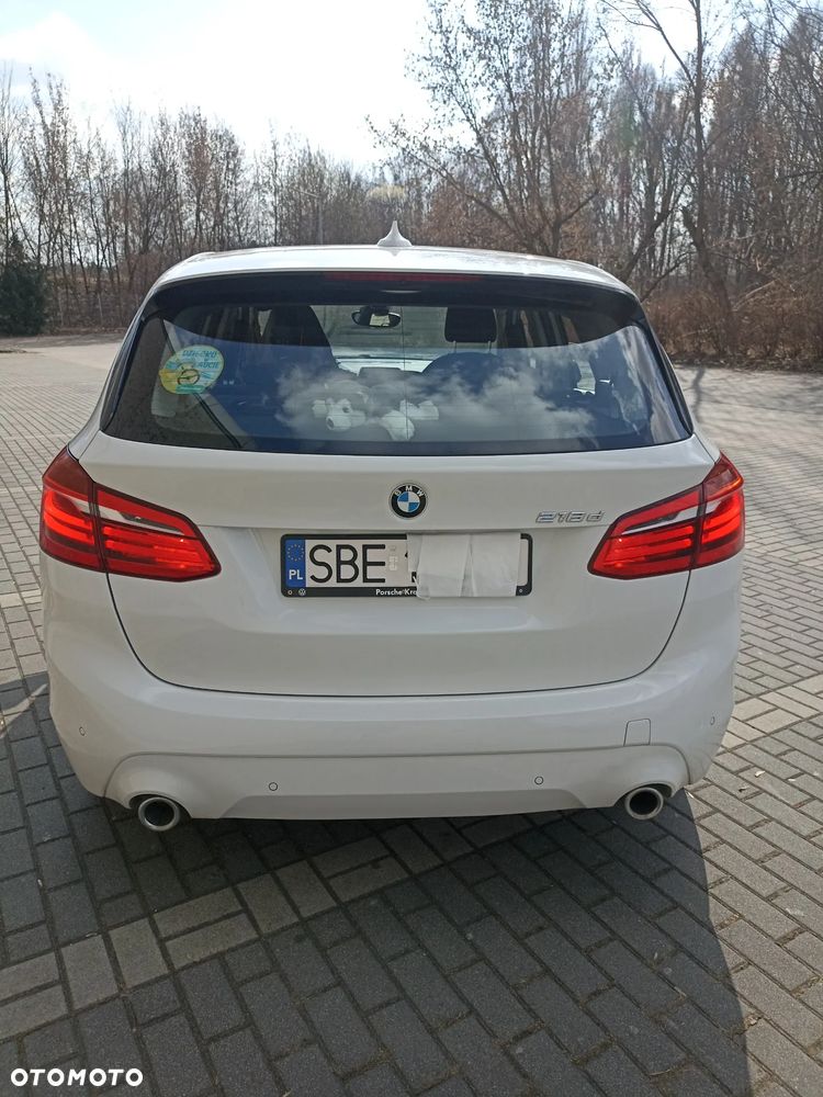 BMW Seria 2 218d - 33