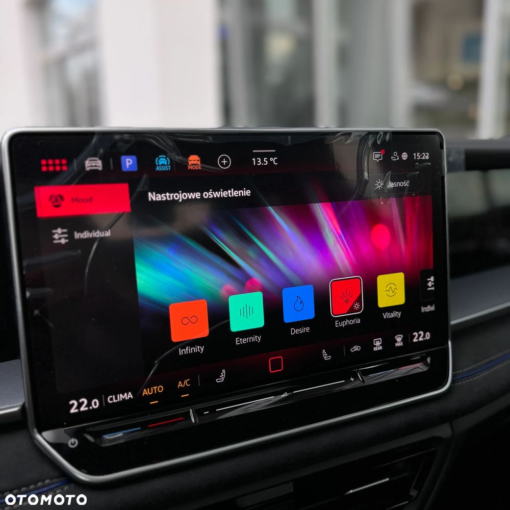 Volkswagen Tayron 2.0 TDI SCR 4Mot R-Line DSG - 24