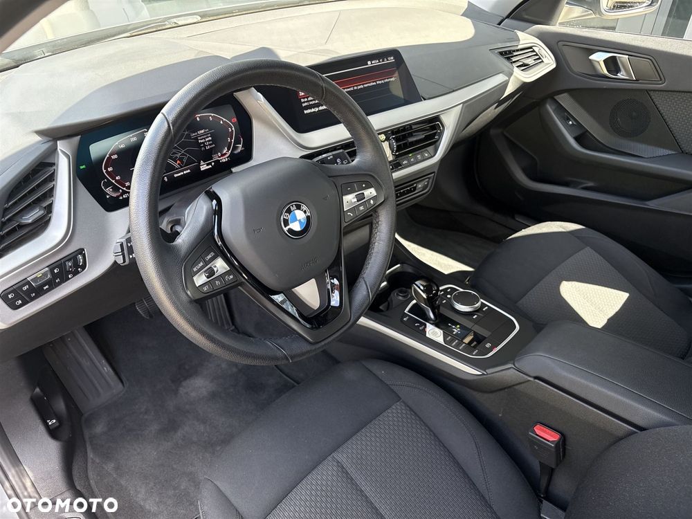 BMW Seria 1 118i - 7