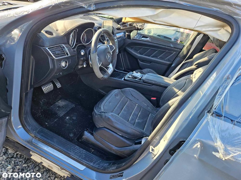 Mercedes-Benz GLE AMG 63 S 4Matic AMG SPEEDSHIFT 7G-TRONIC - 34