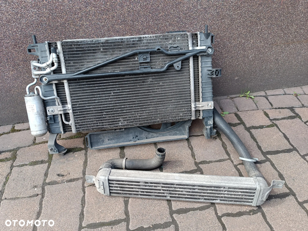 Opel Meriva A fl Lift 05-10 chłodnica płynu wody silnika klimy klimatyzacji intercooler wentylator 1.7 CDTI