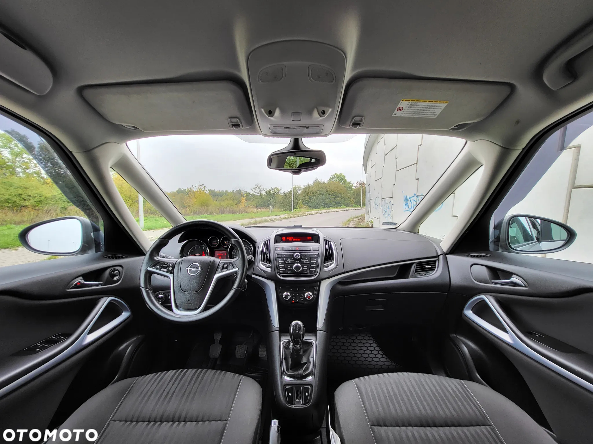 Opel Zafira - 16