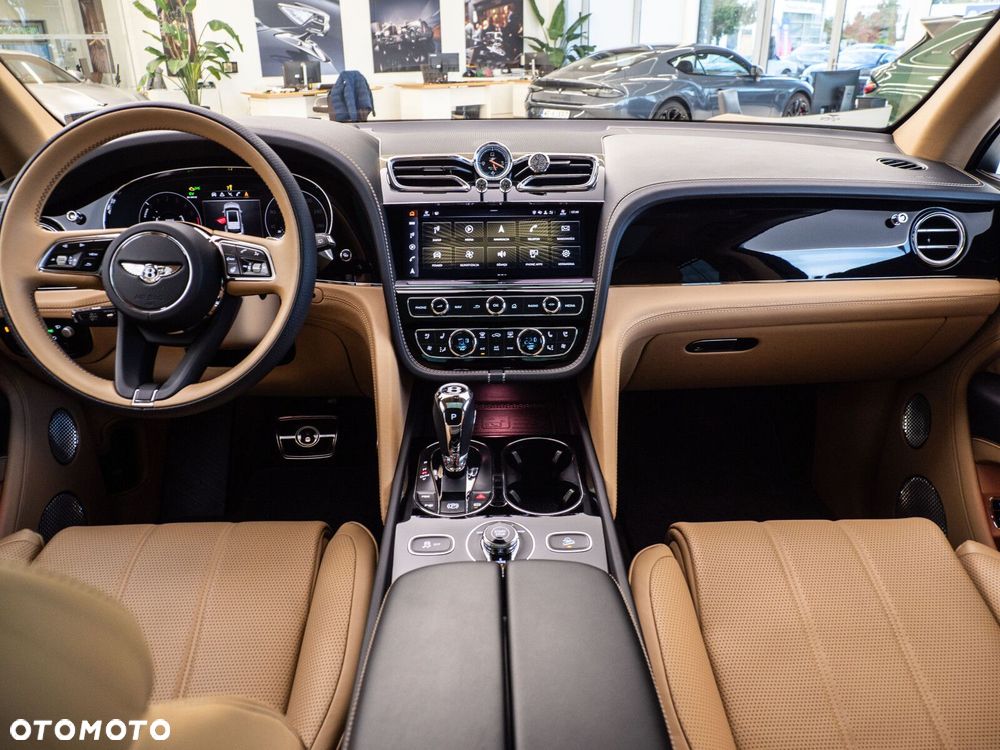 Bentley Bentayga - 10