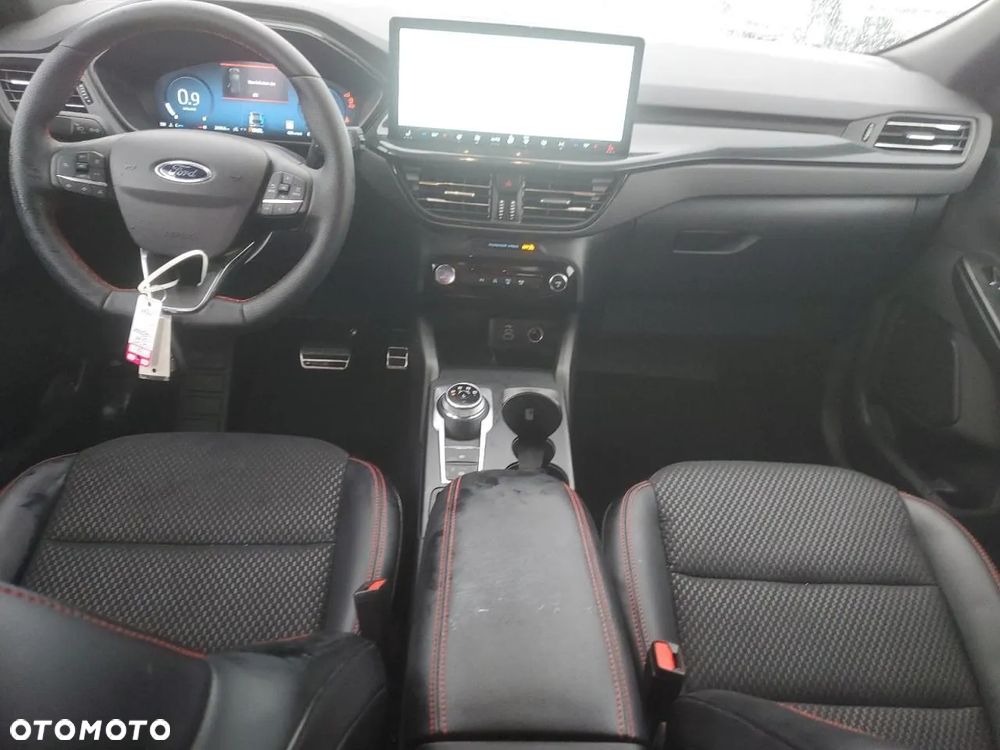 Ford Kuga - 9
