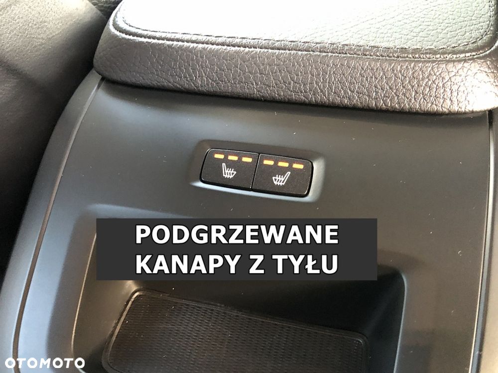 Volvo XC 90 B5 D AWD Momentum 7os - 25