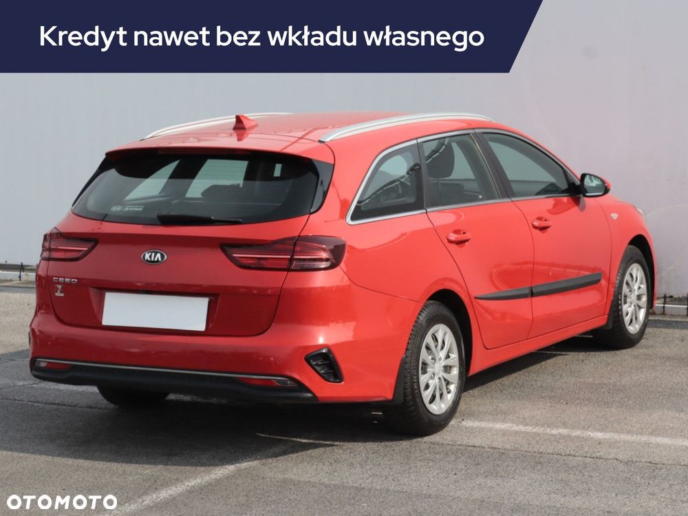 Kia Ceed - 7