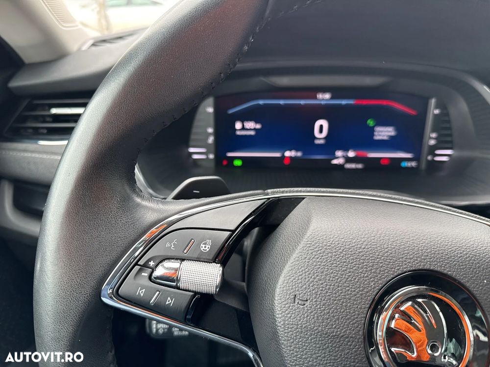 Skoda Octavia 2.0 TDI DSG 4X4 Style - 16