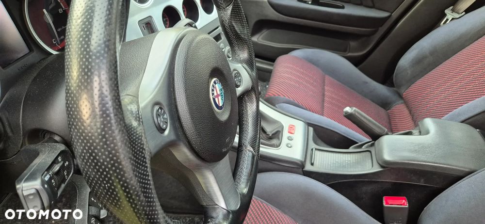 Alfa Romeo 159 - 14