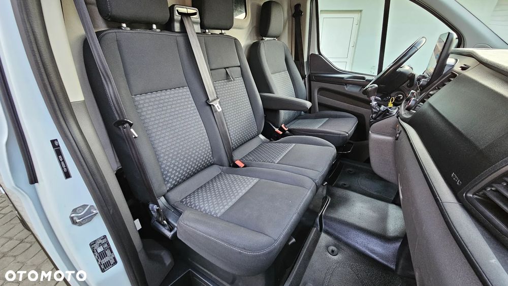 Ford Custom L1 2020 Rok Kamera Webasto Duży Wyświetlacz Hak Led - 26