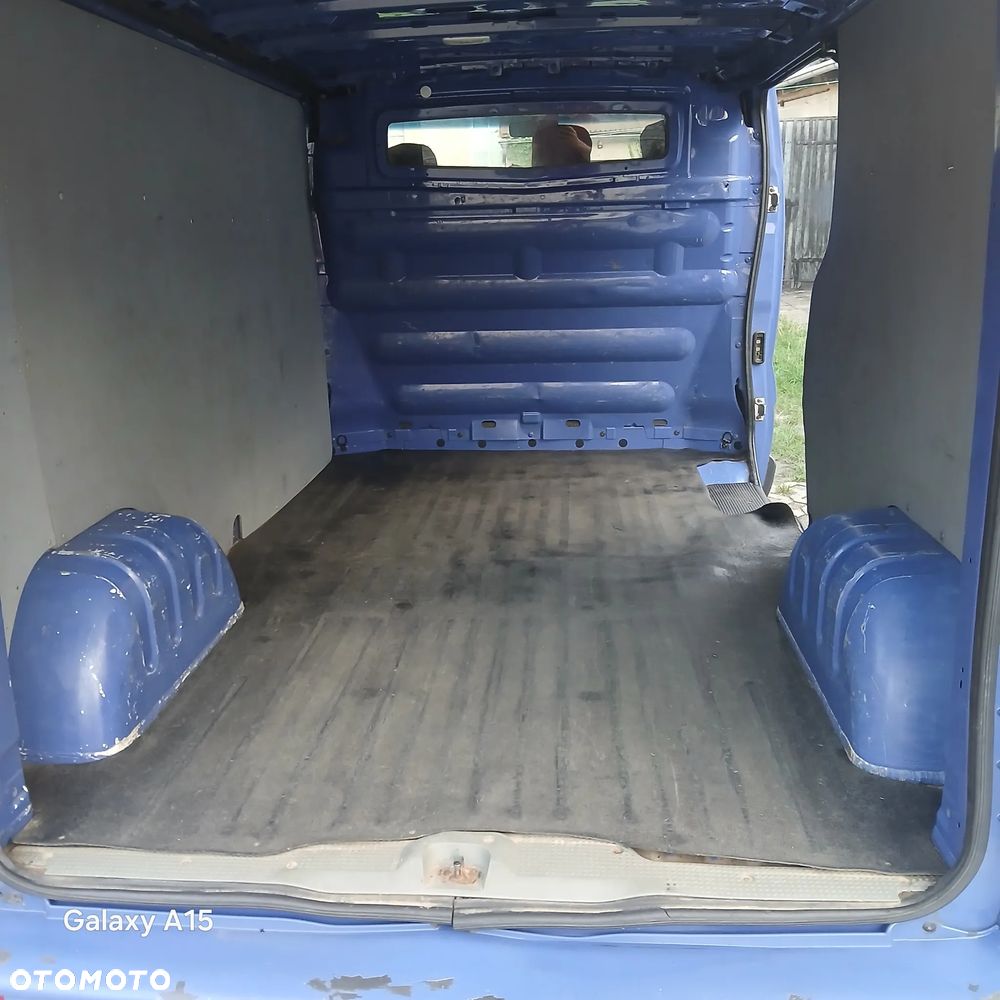 Opel VIVARO - 10