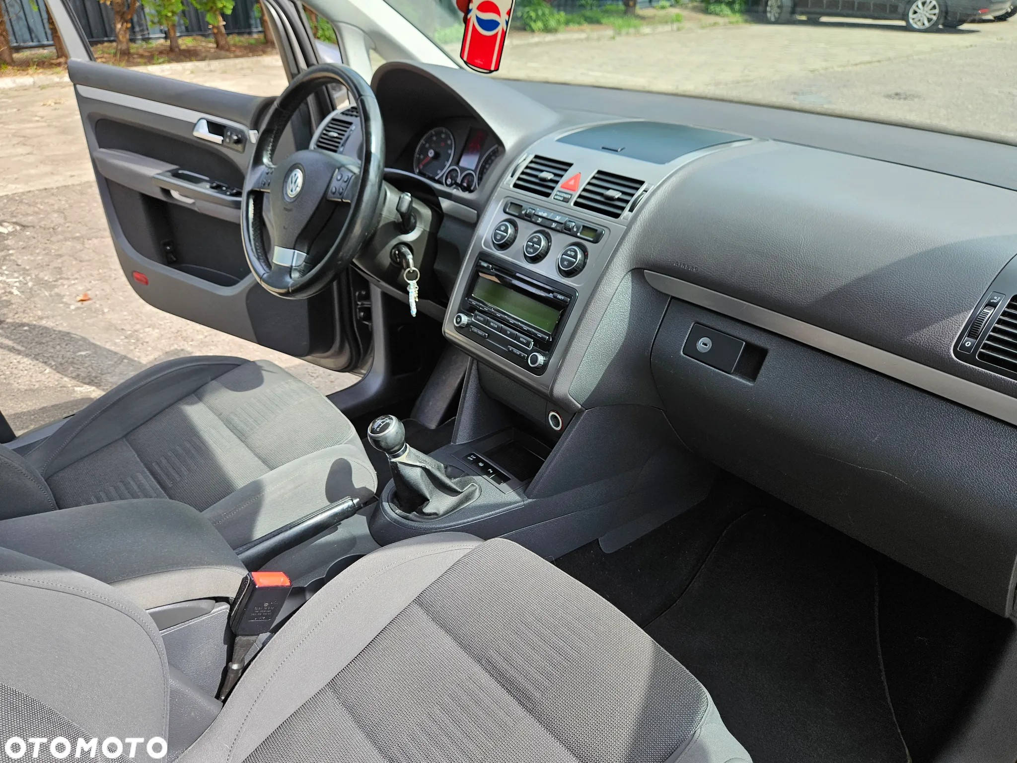 Volkswagen Touran 1.4 TSI Highline - 16