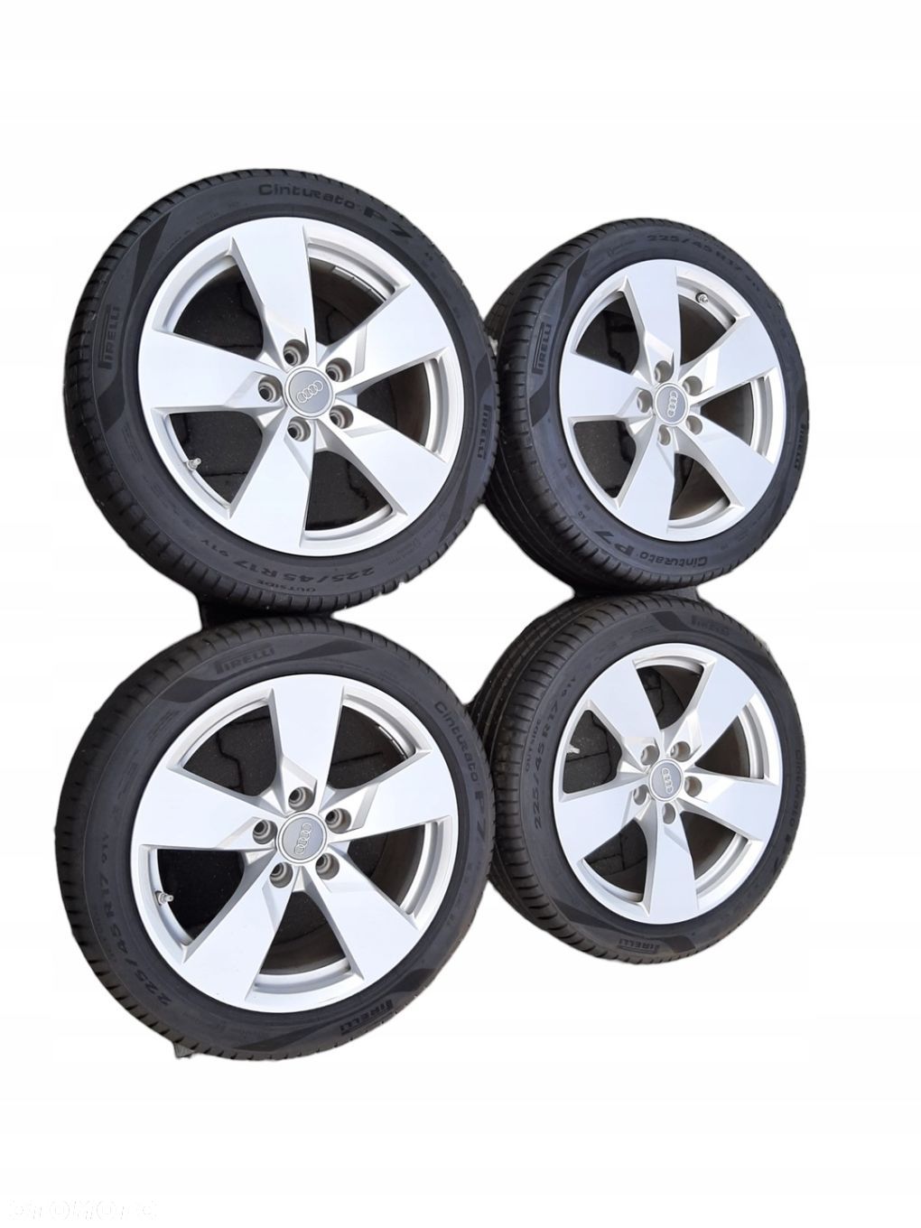 AUDI TT ALUFELGI FELG 8J x 17H2 ET47 8S0601025BA - 1