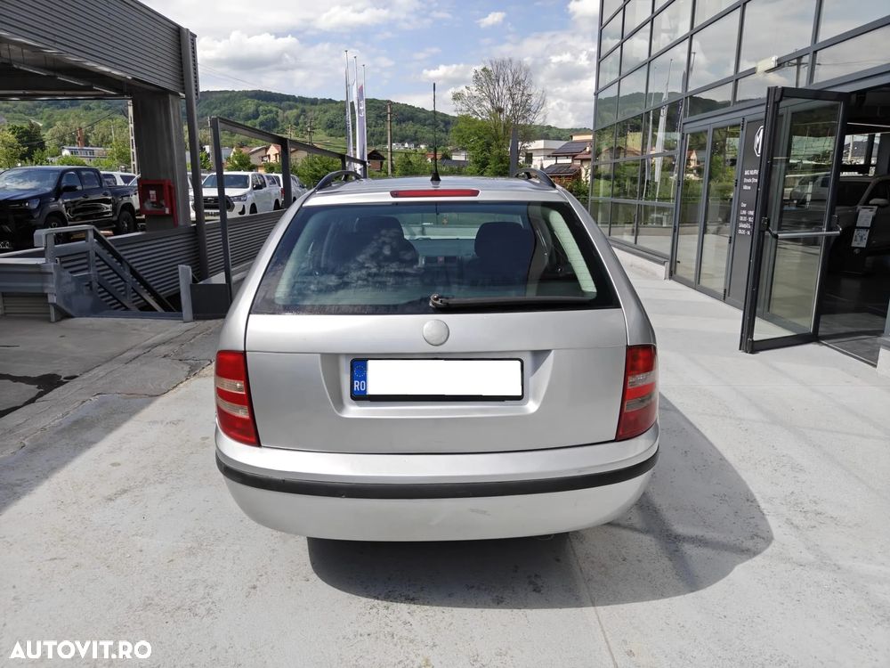 Skoda Fabia 1.2 Ambiente - 3