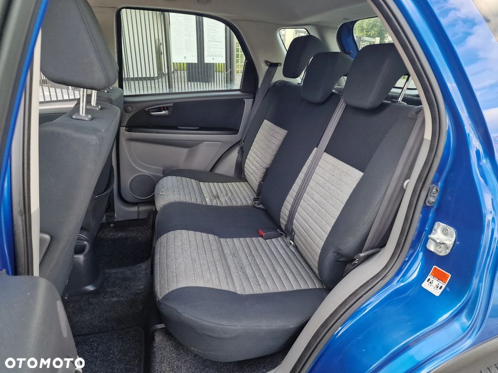 Suzuki SX4 - 16