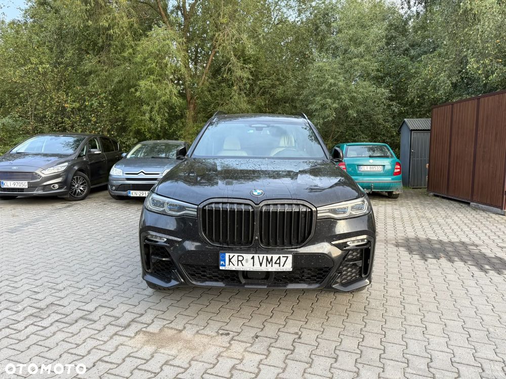 BMW X7 xDrive40d mHEV - 30