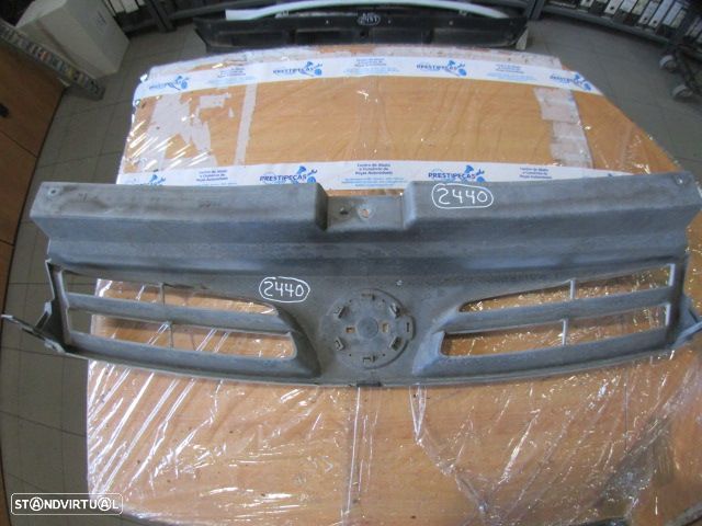 Grelha Friso 8200137047 NISSAN PRIMASTAR 2006 1.9DCI 100CV 5P BRANCO FRT GRE PC - 2