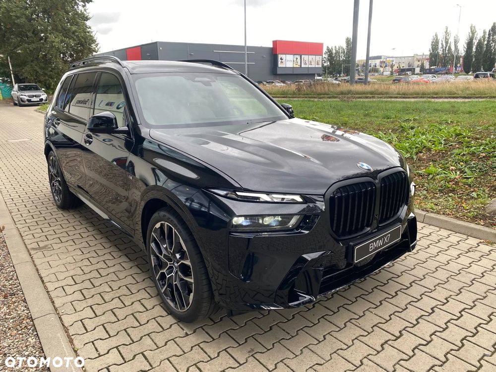 BMW X7 2026 photo 5