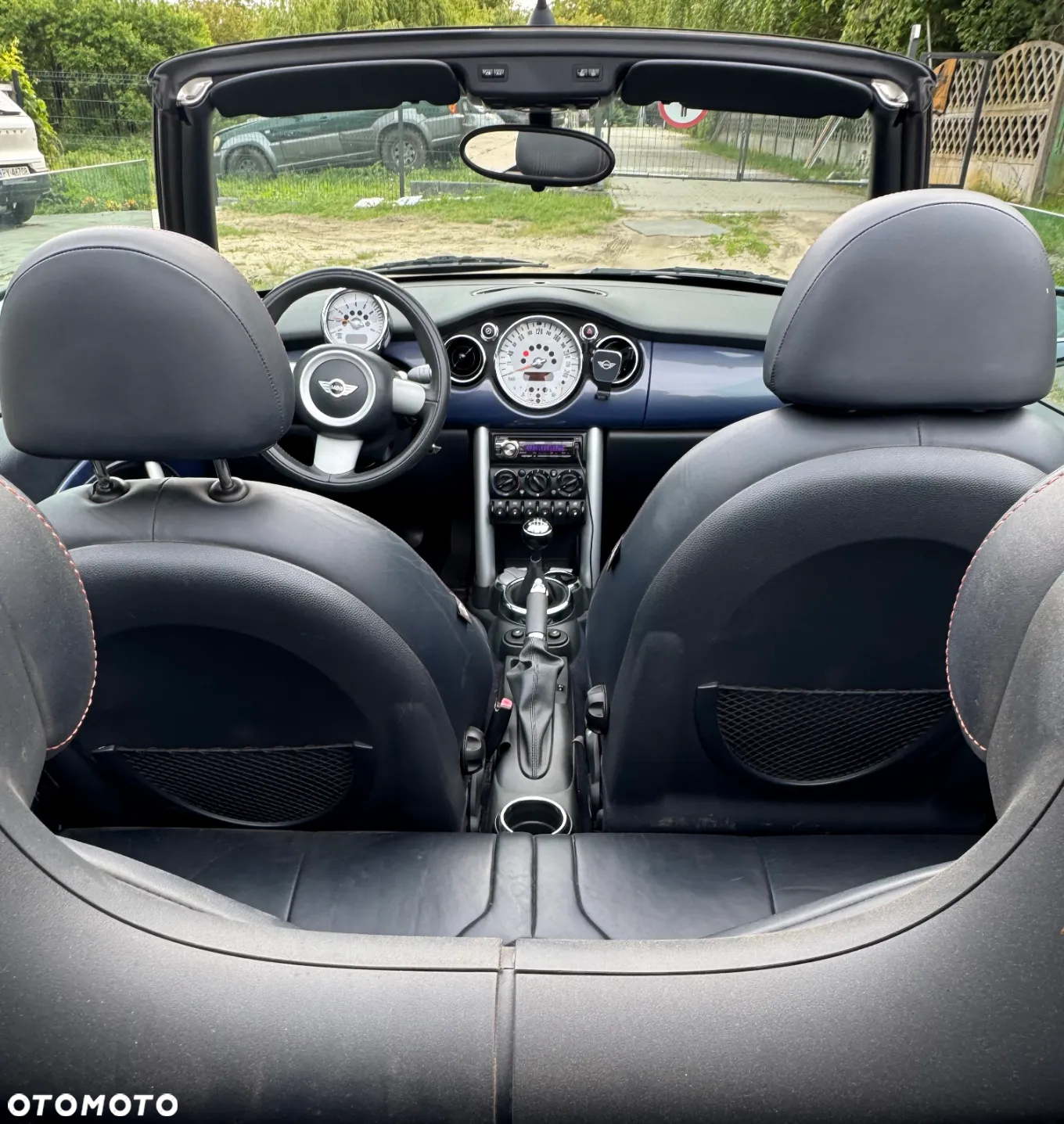 MINI Cooper Standard - 11