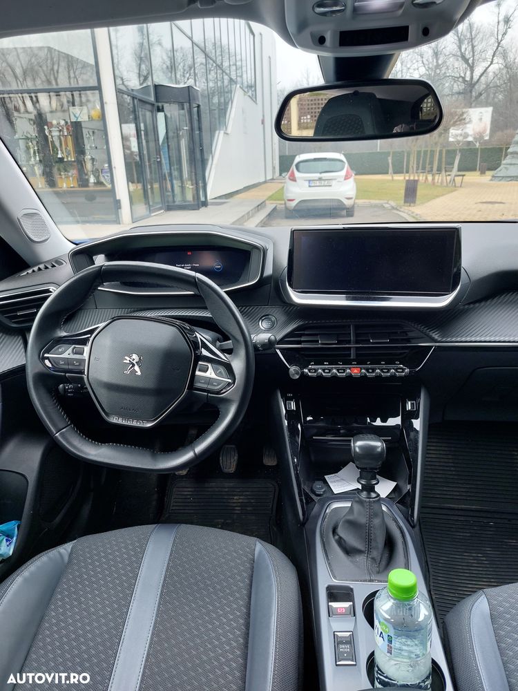 Peugeot 2008 1.5 BlueHDI FAP Allure - 18