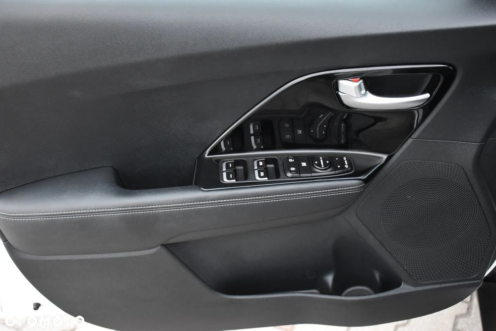 Kia Niro 1.6 GDI Hybrid XL - 22