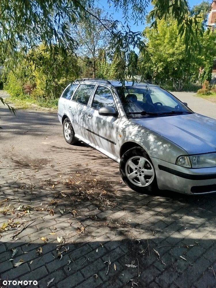 Skoda Octavia 1.9 TDI Tour - 4