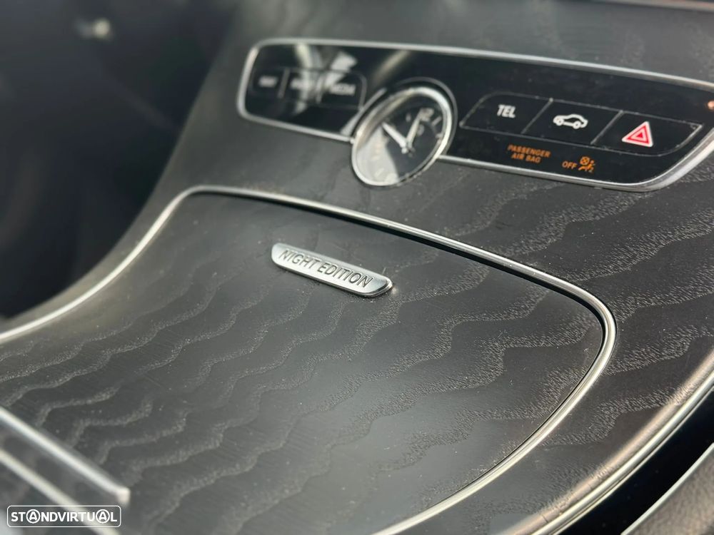 Mercedes-Benz C 300 e T 9G-TRONIC AMG Line - 12